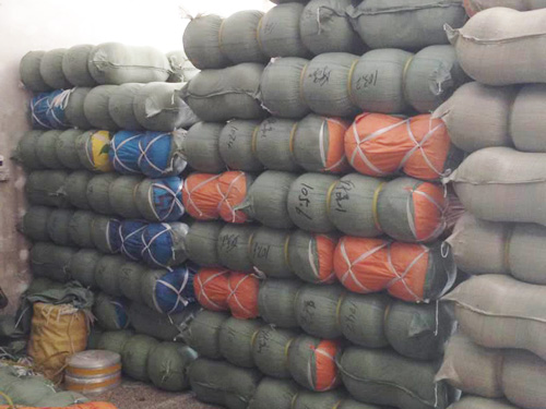 东莞草丙仓库存货